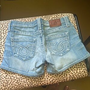 Big Star “Liv” Blue Jean Shorts Distressed Size 27